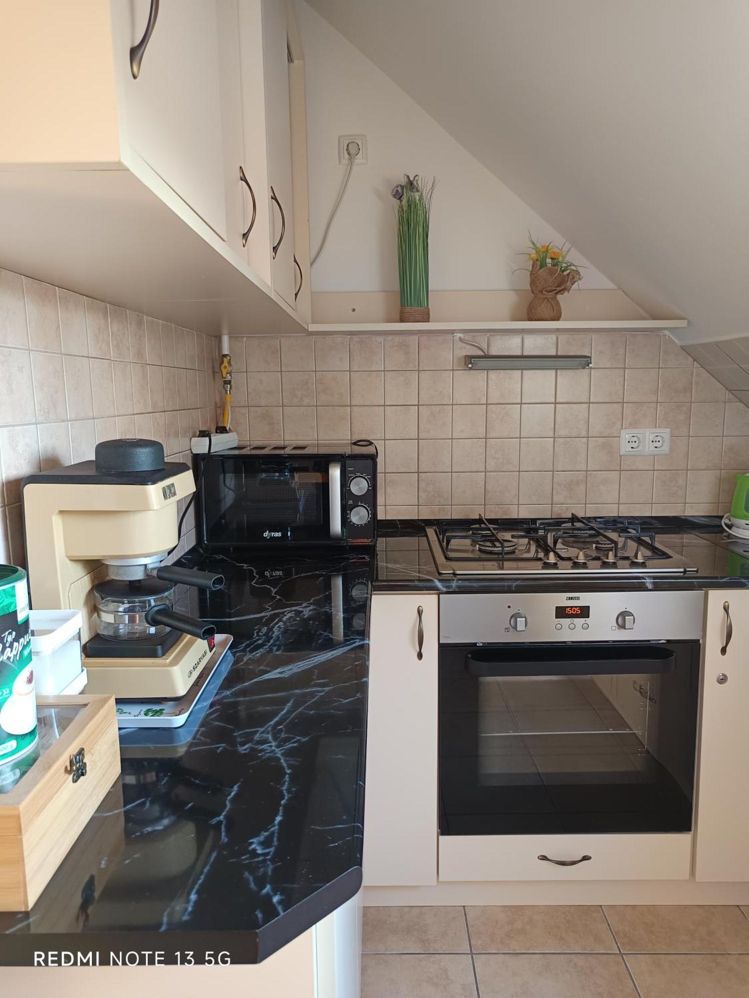 Zita Apartman Eger Extérieur photo